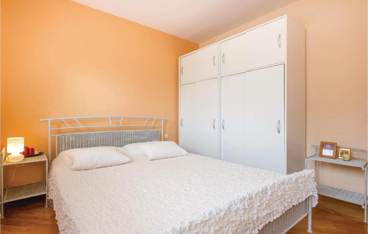 1 Bedroom Amazing Apartment In Rijeka Luaran gambar