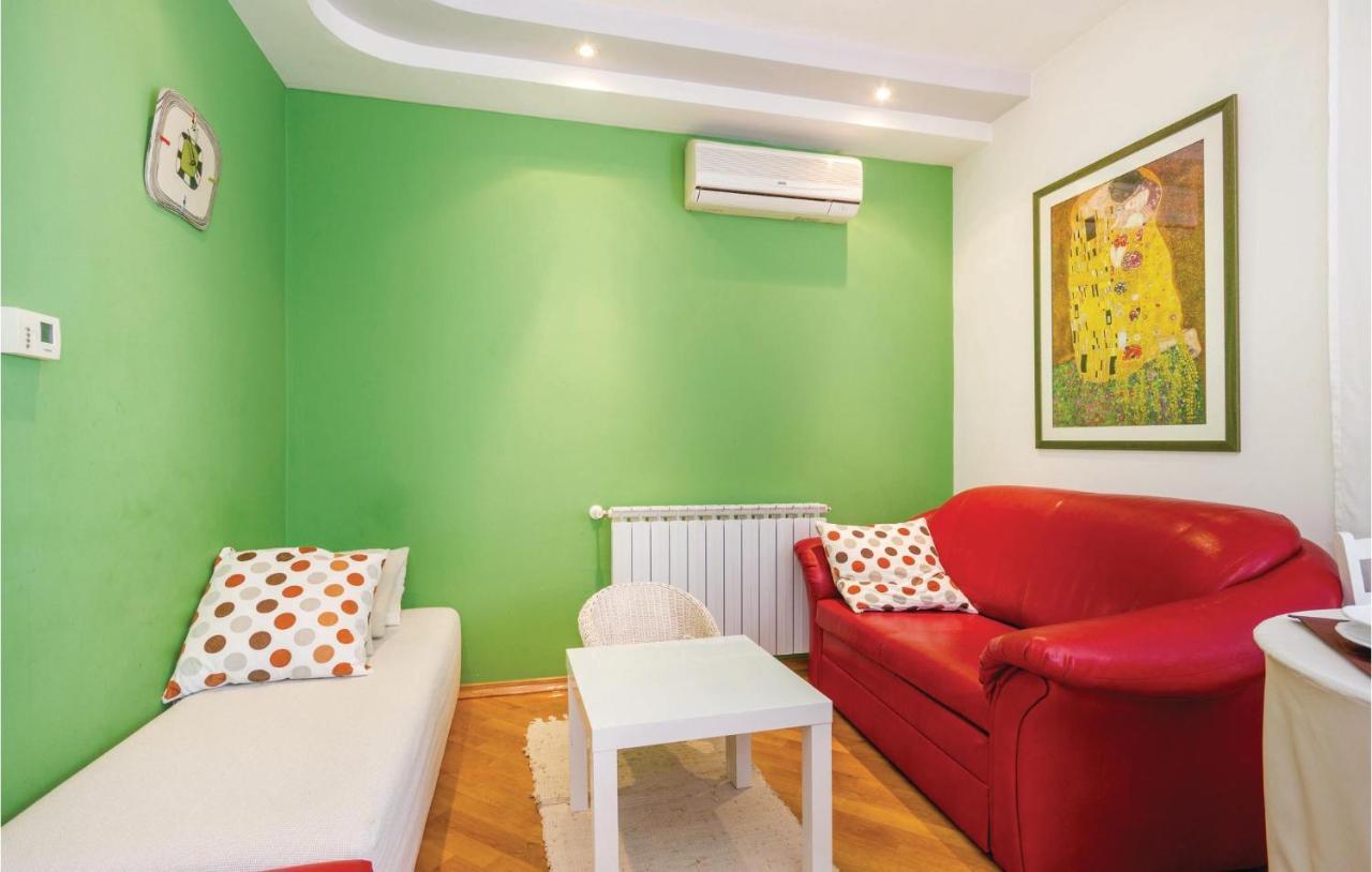 1 Bedroom Amazing Apartment In Rijeka Luaran gambar
