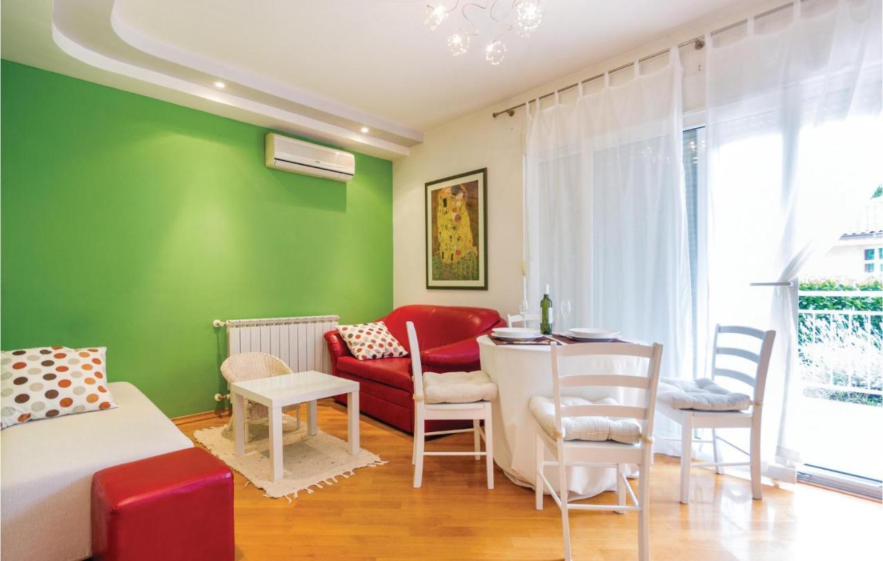 1 Bedroom Amazing Apartment In Rijeka Luaran gambar