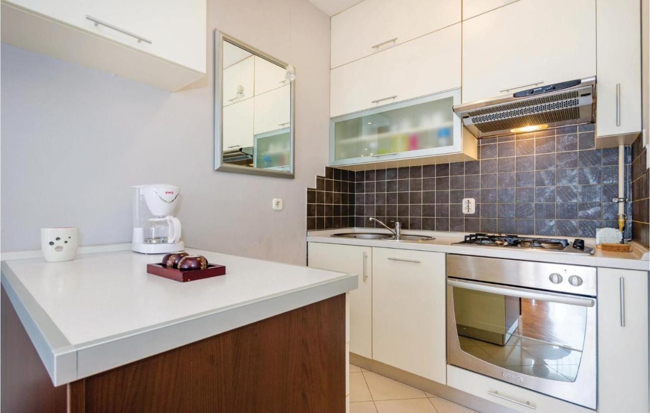 1 Bedroom Amazing Apartment In Rijeka Luaran gambar
